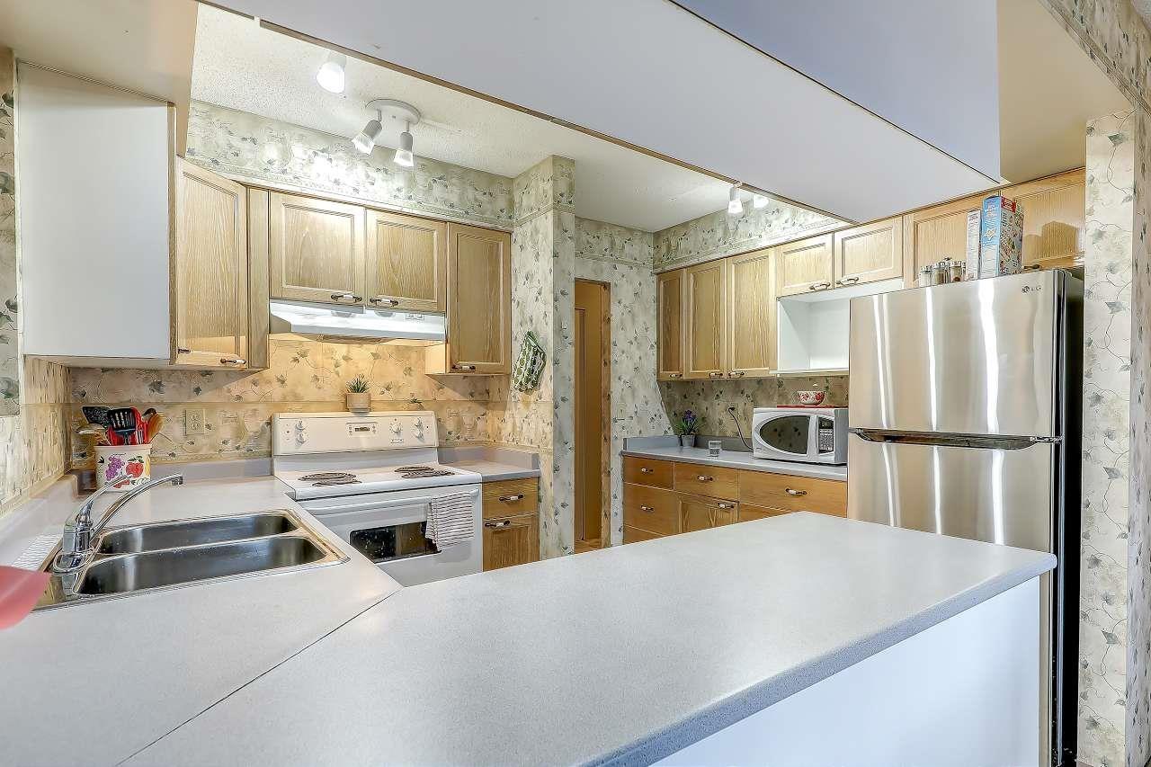 15584 98 Avenue, Surrey, British Columbia  V3R 7G5 - Photo 11 - R3104312