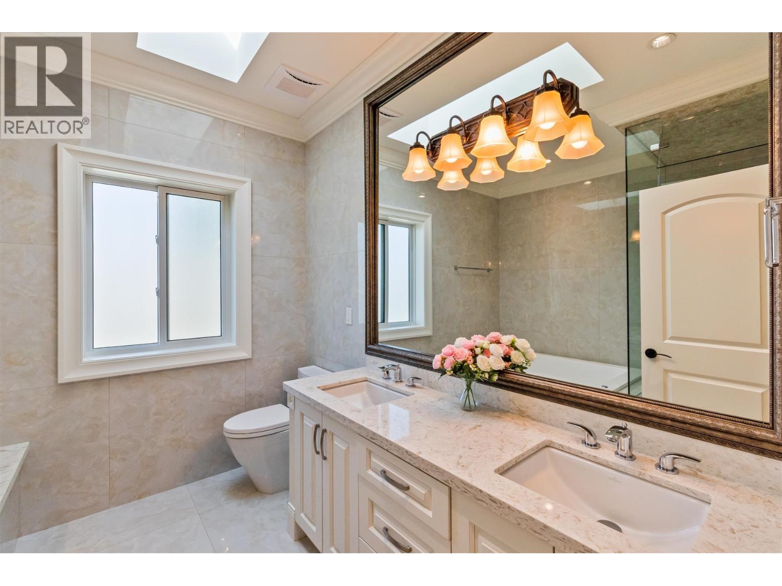 8371 Mowbray Road, Richmond, British Columbia  V7A 2B8 - Photo 15 - R3104321