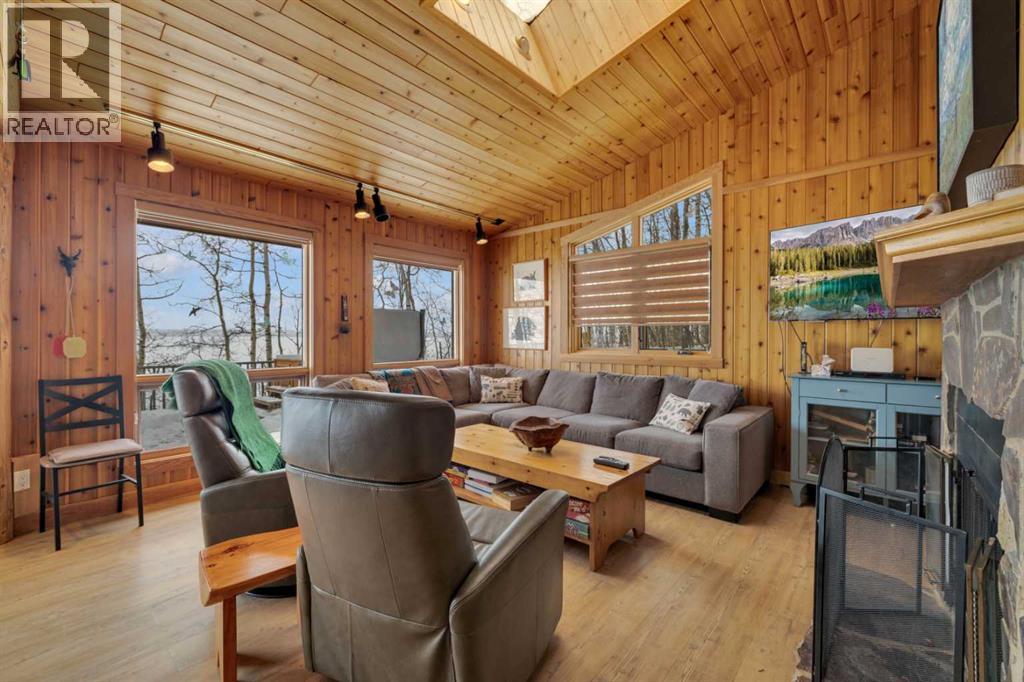 1219 Pine Road, Sunbreaker Cove, Alberta  T0C 0J0 - Photo 10 - A2290167