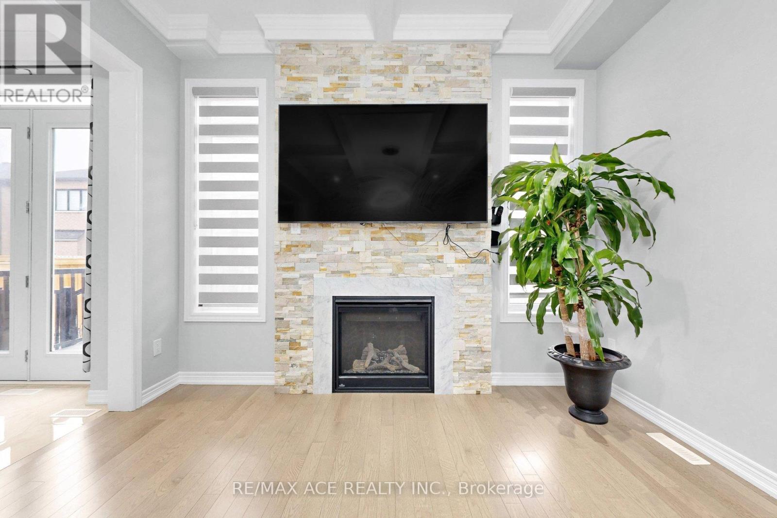 63 Suttonrail Way, Whitchurch-Stouffville, Ontario  L4A 0E4 - Photo 22 - N12930902