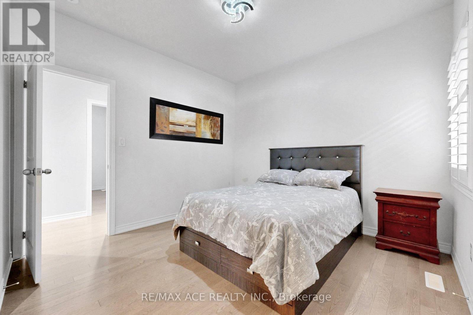 63 Suttonrail Way, Whitchurch-Stouffville, Ontario  L4A 0E4 - Photo 31 - N12930902