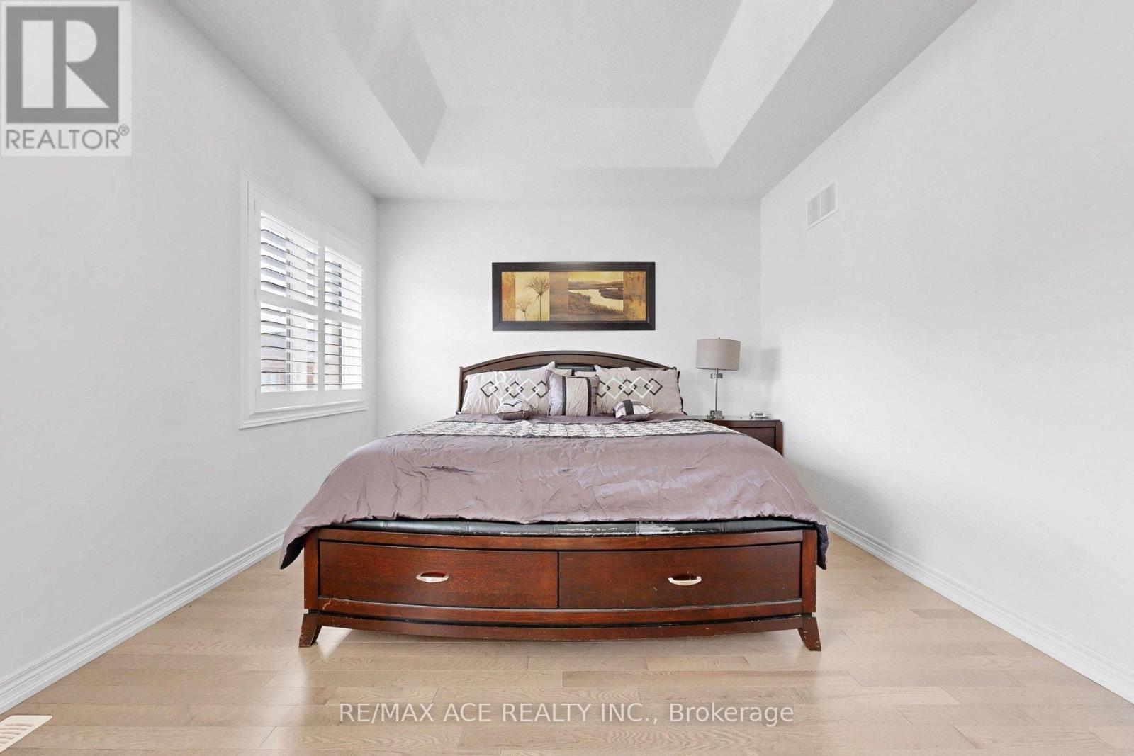 63 Suttonrail Way, Whitchurch-Stouffville, Ontario  L4A 0E4 - Photo 39 - N12930902