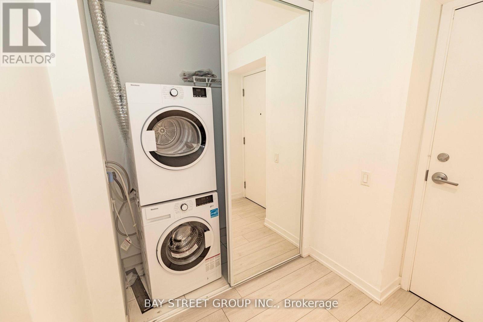 2607 - 950 Portage Pkwy Parkway, Vaughan, Ontario  L4K 0J7 - Photo 11 - N12930912