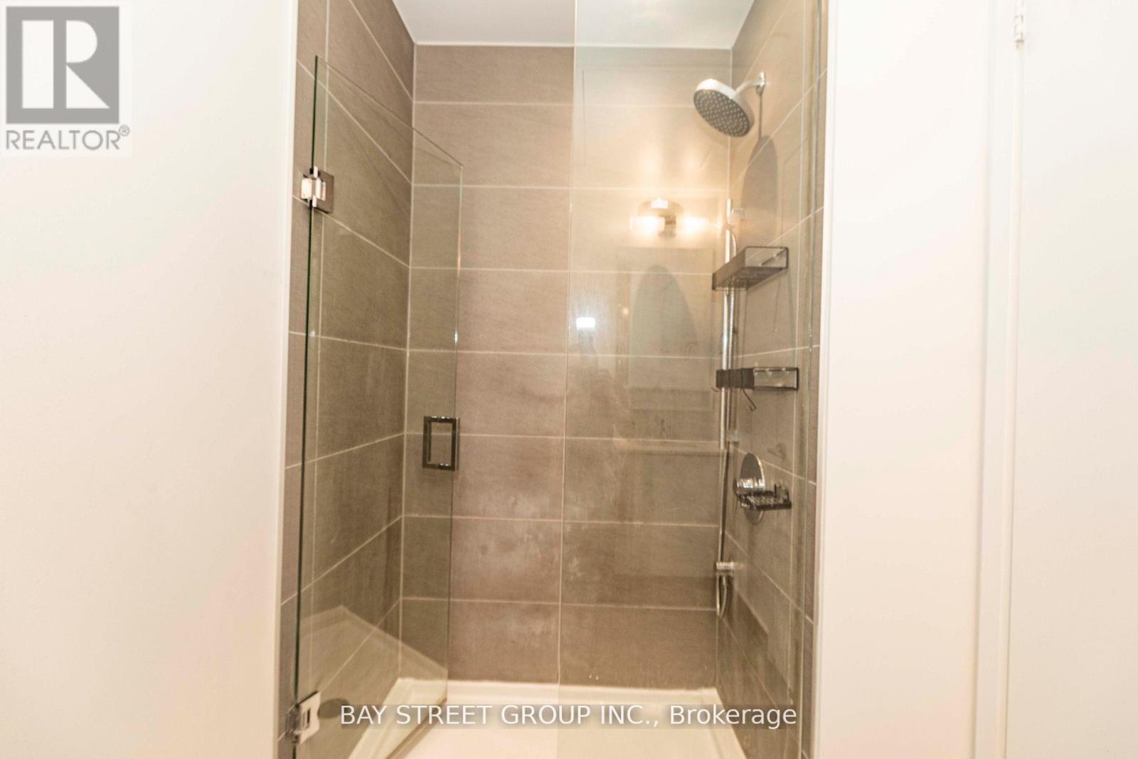 2607 - 950 Portage Pkwy Parkway, Vaughan, Ontario  L4K 0J7 - Photo 13 - N12930912