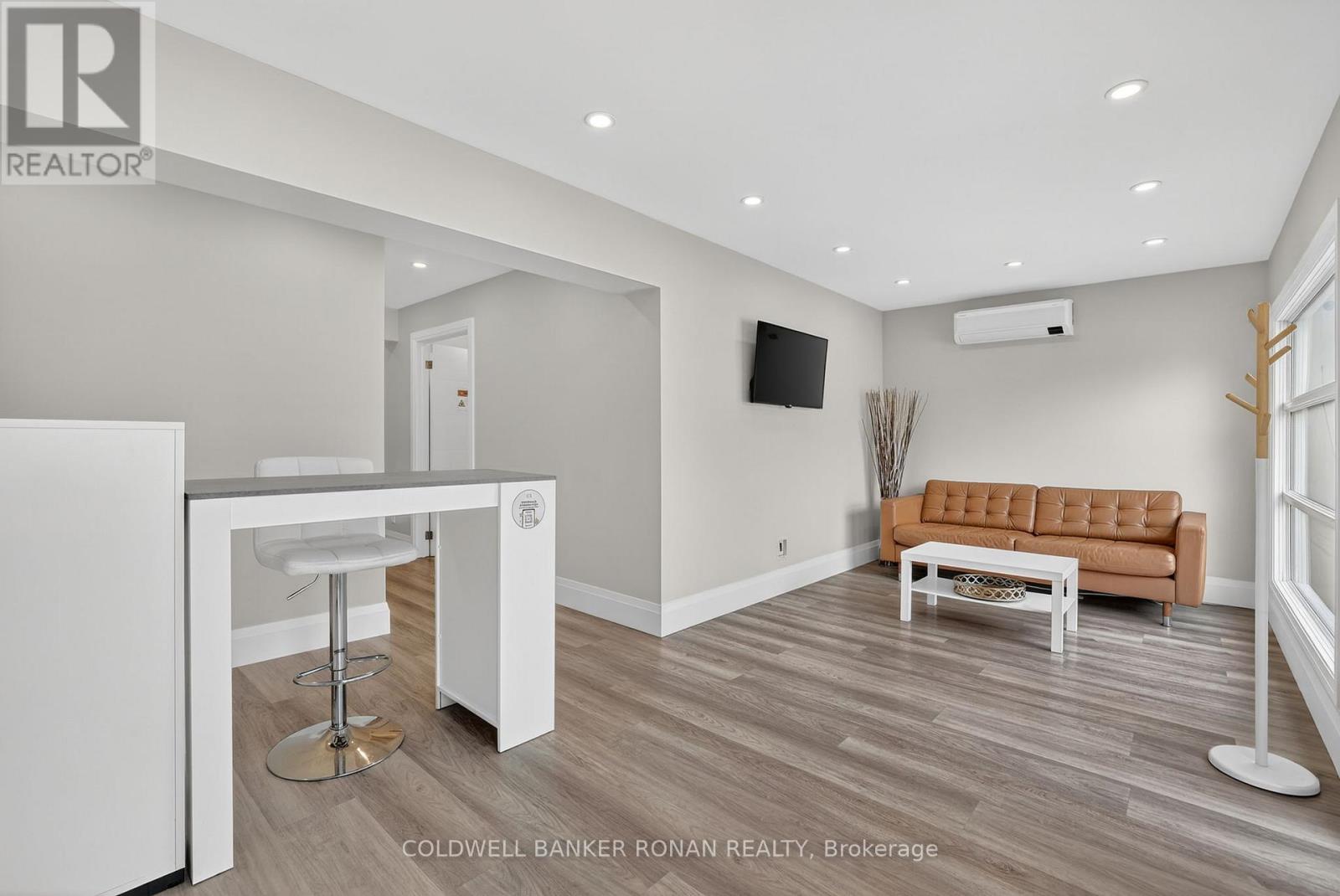 10 Catherine Street, Adjala-Tosorontio, Ontario  L0G 1L0 - Photo 39 - N12930922