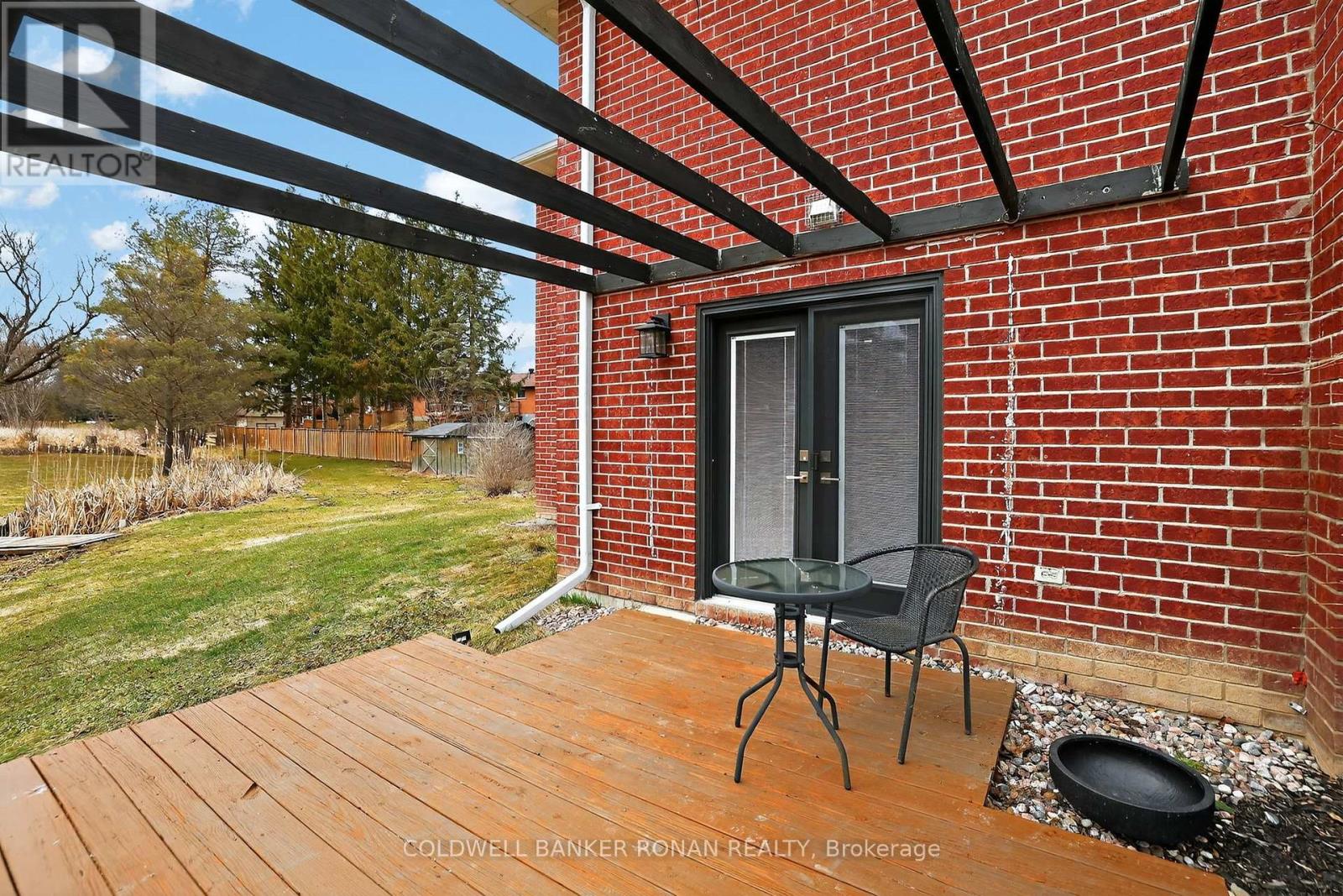 10 Catherine Street, Adjala-Tosorontio, Ontario  L0G 1L0 - Photo 43 - N12930922