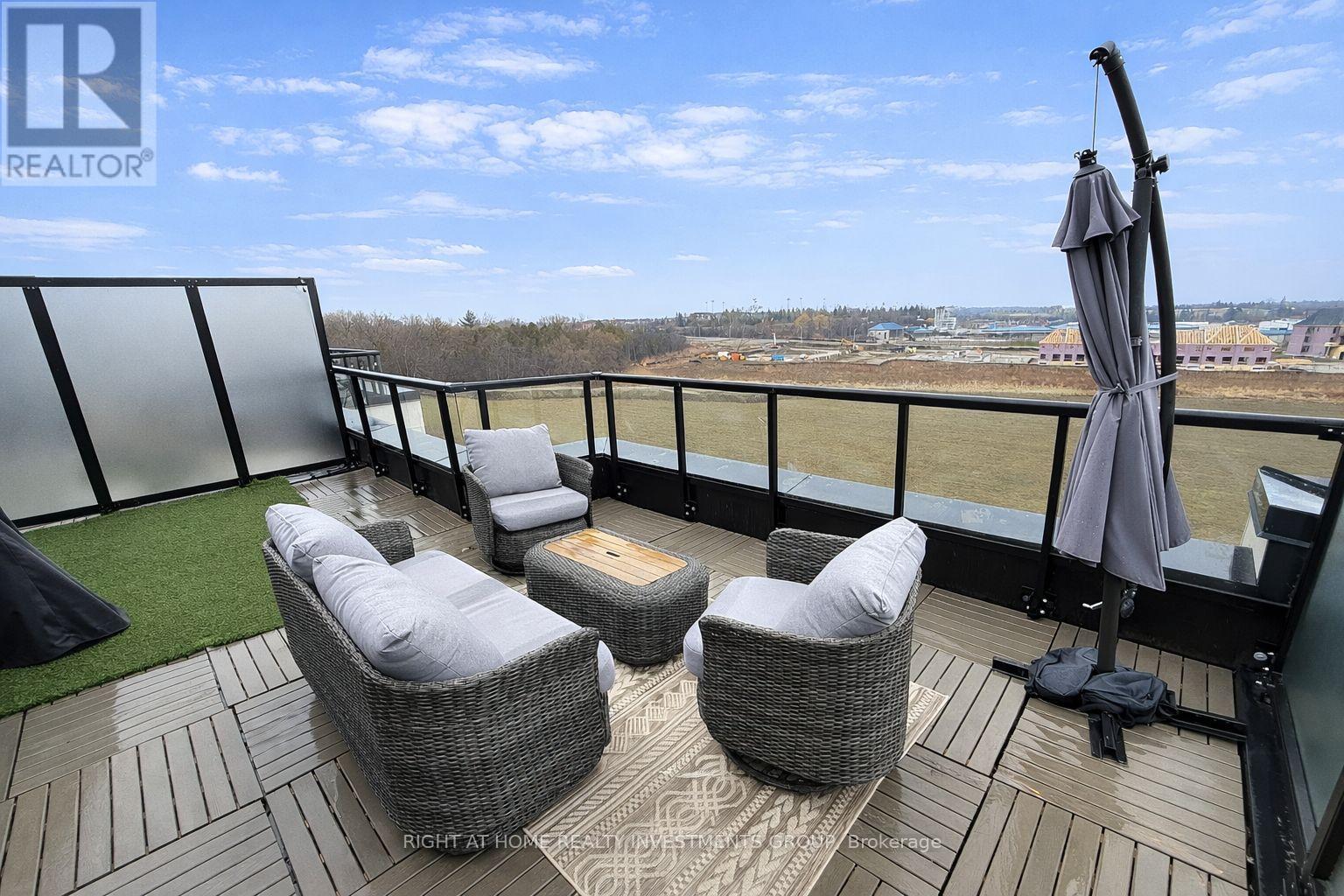 714 - 5 Steckley House Lane, Richmond Hill, Ontario  L4S 1M4 - Photo 13 - N12930962