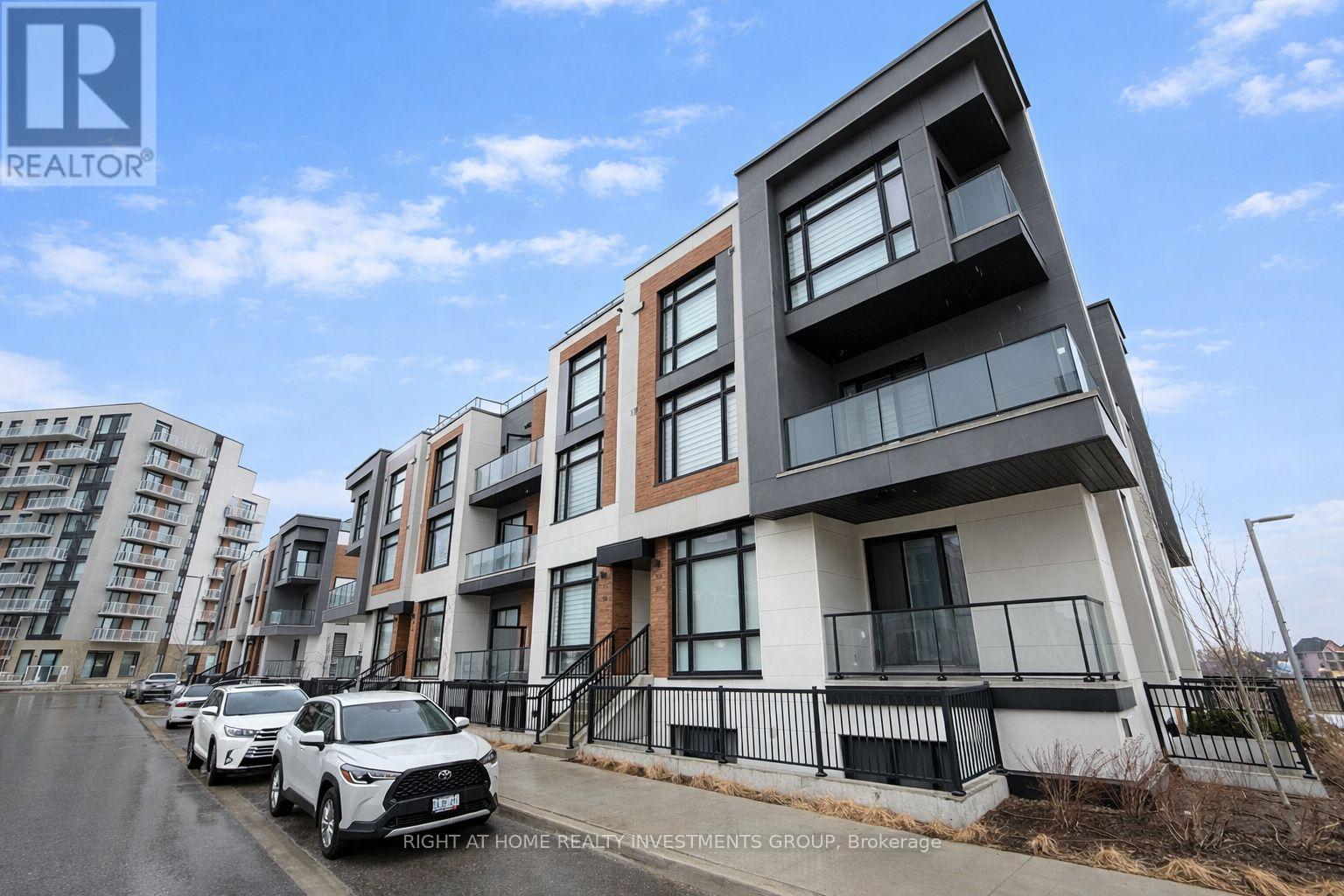 714 - 5 Steckley House Lane, Richmond Hill, Ontario  L4S 1M4 - Photo 19 - N12930962