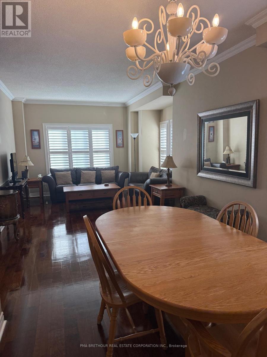 7 - 10719 Bathurst Street, Richmond Hill, Ontario  L4C 0N3 - Photo 2 - N12930996