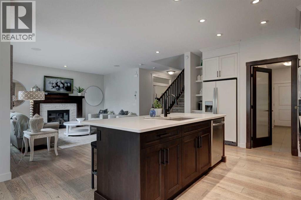 19 Cranbrook Crescent Se, Calgary, Alberta  T3M 2C3 - Photo 9 - A2292103