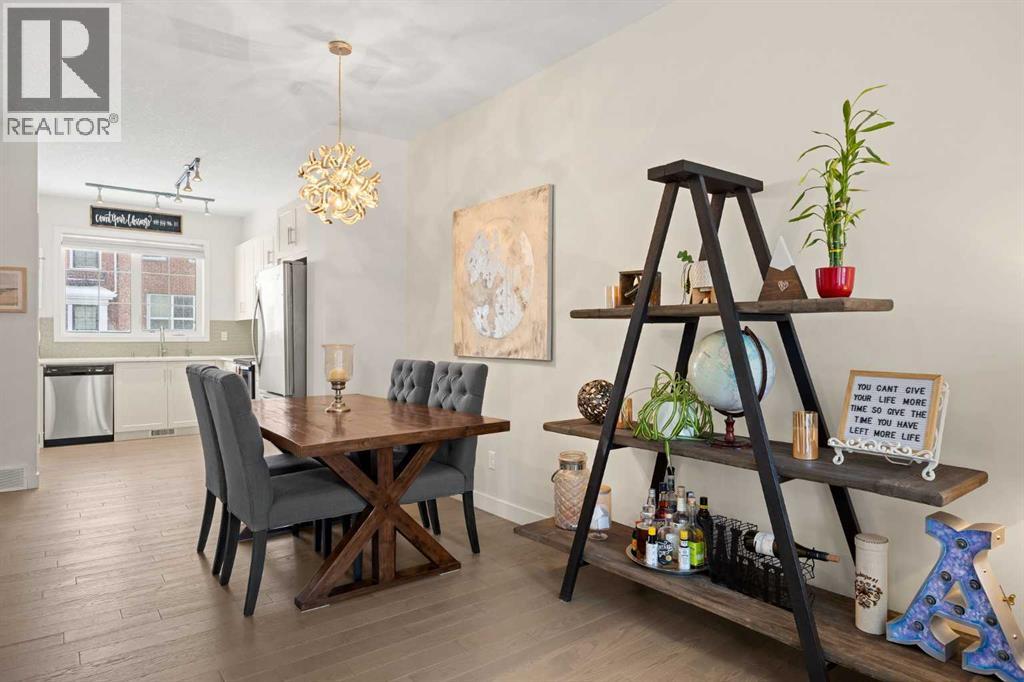 10 Sherwood Row Nw, Calgary, Alberta  T3R 0X1 - Photo 15 - A2295948