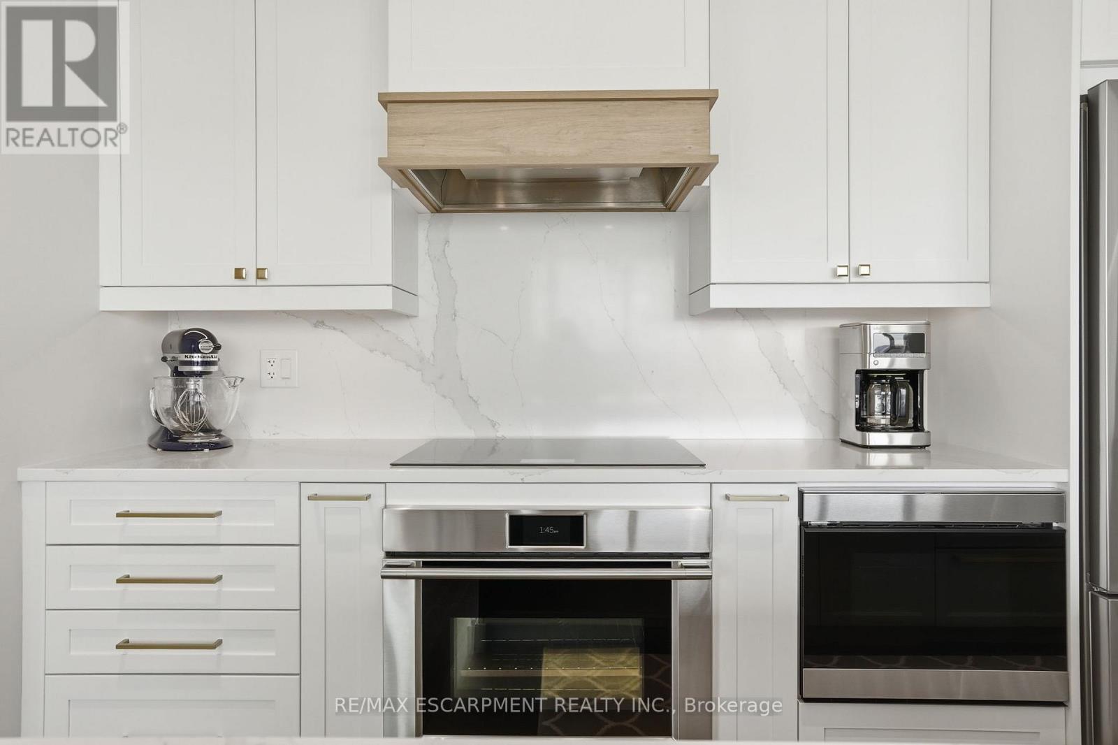 1408 - 2025 Maria Street, Burlington, Ontario  L7R 0E9 - Photo 12 - W12930930