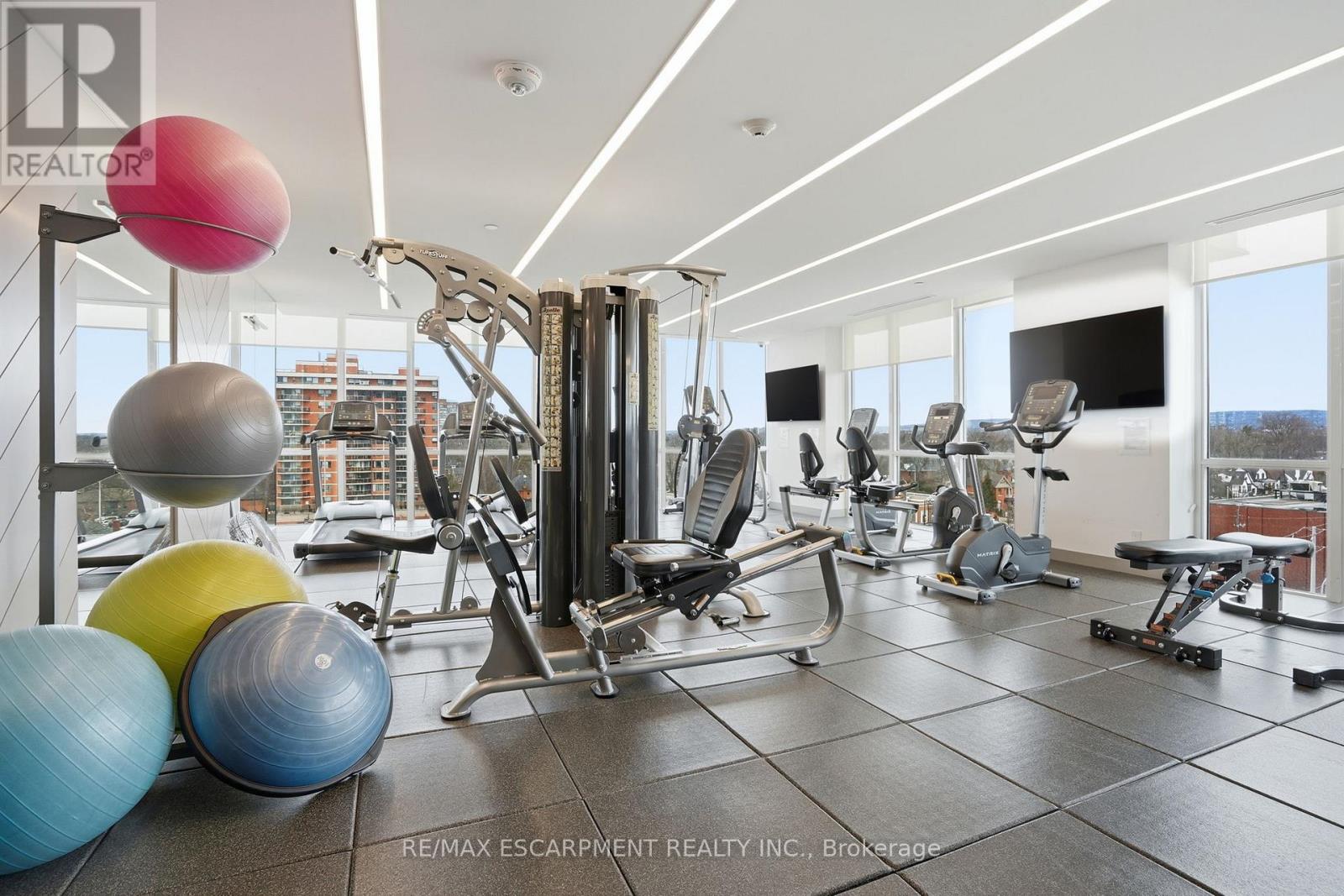 1408 - 2025 Maria Street, Burlington, Ontario  L7R 0E9 - Photo 42 - W12930930