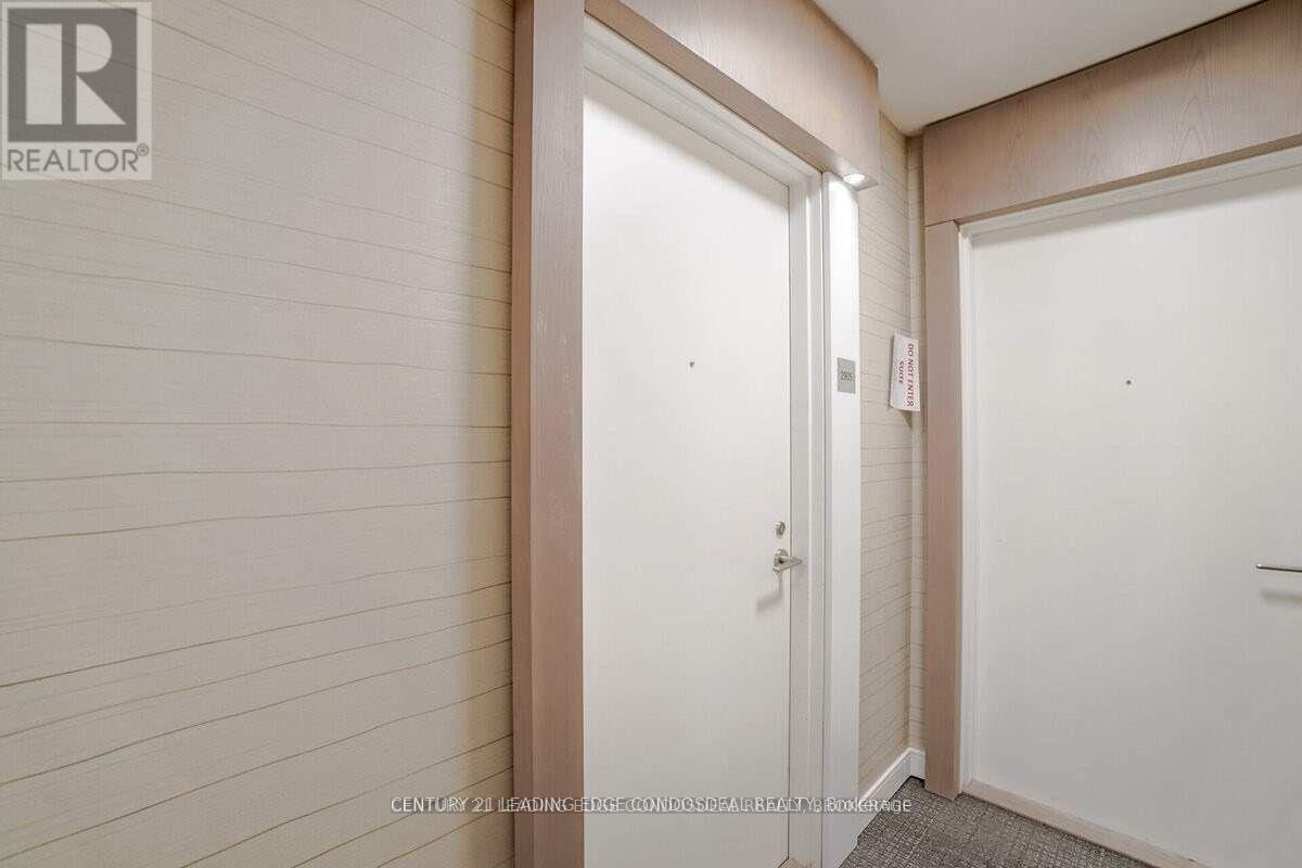 2905 - 70 Annie Craig Drive, Toronto, Ontario  M8V 0G2 - Photo 4 - W12930968