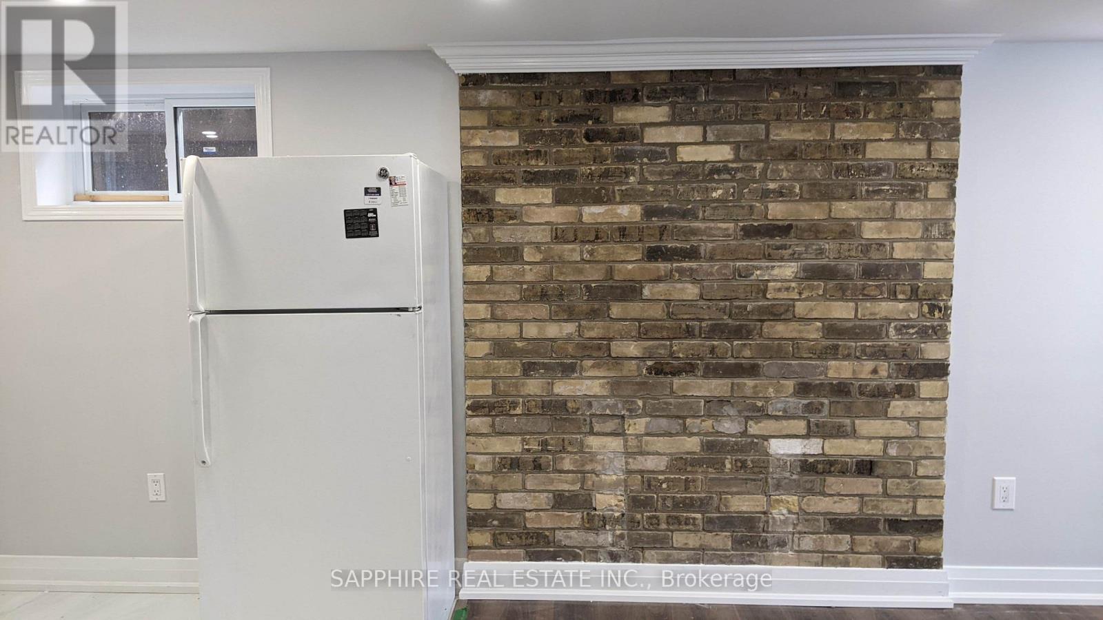 607 Weynway (Basement) Court, Oakville, Ontario  L6L 4G8 - Photo 6 - W12930980