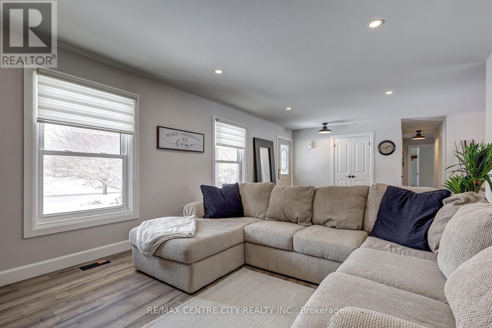 5978 Sunset Road, Central Elgin, Ontario  N0L 2L0 - Photo 17 - X12797420