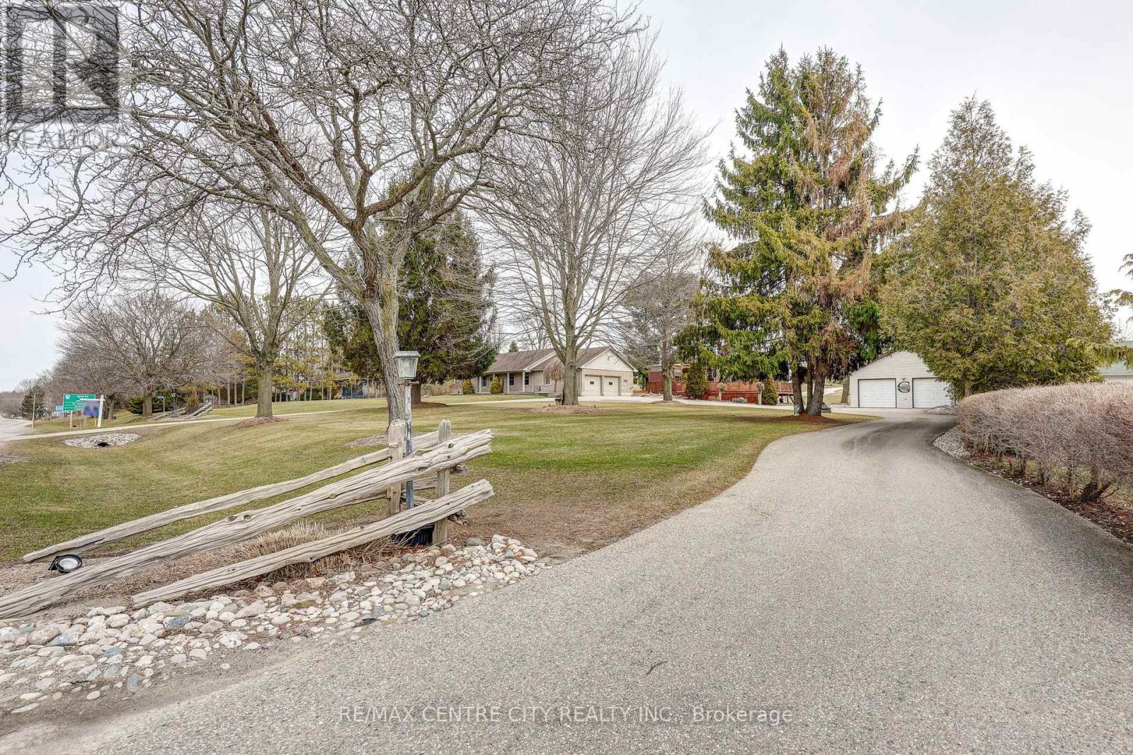 5978 Sunset Road, Central Elgin, Ontario  N0L 2L0 - Photo 2 - X12797420