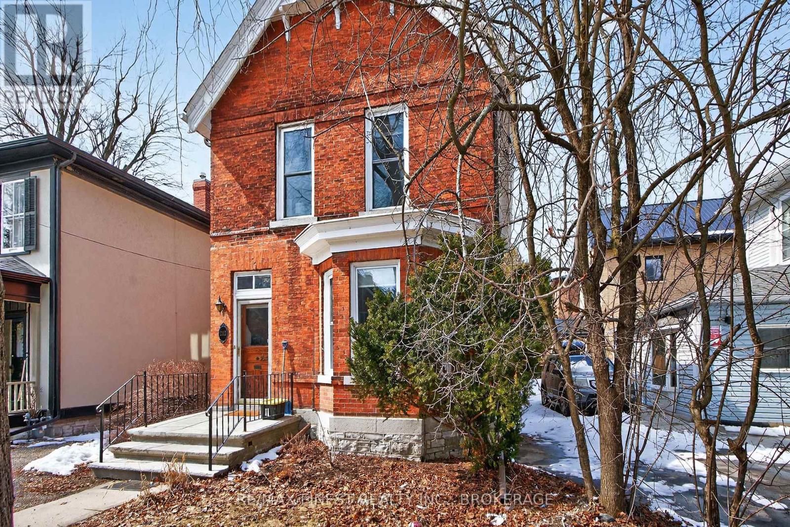 212 Albert Street, Kingston, Ontario  K7L 3V3 - Photo 3 - X12930520