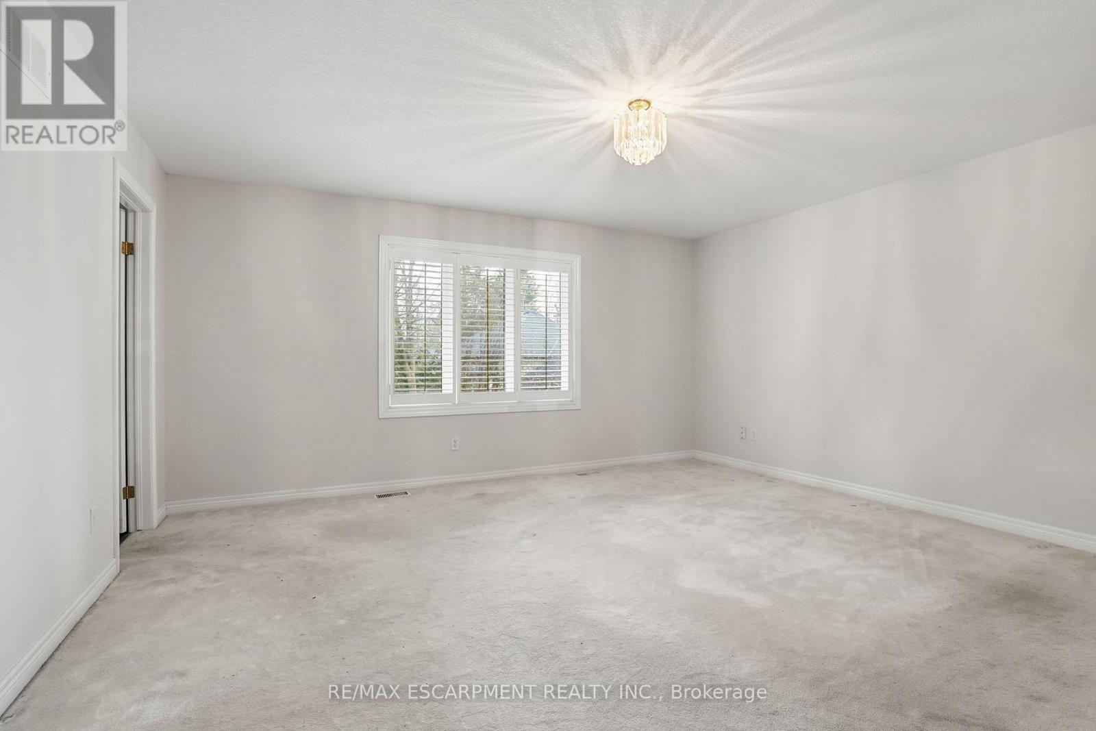 65 Jerseyville Road E, Hamilton, Ontario  L9G 1K2 - Photo 18 - X12930910