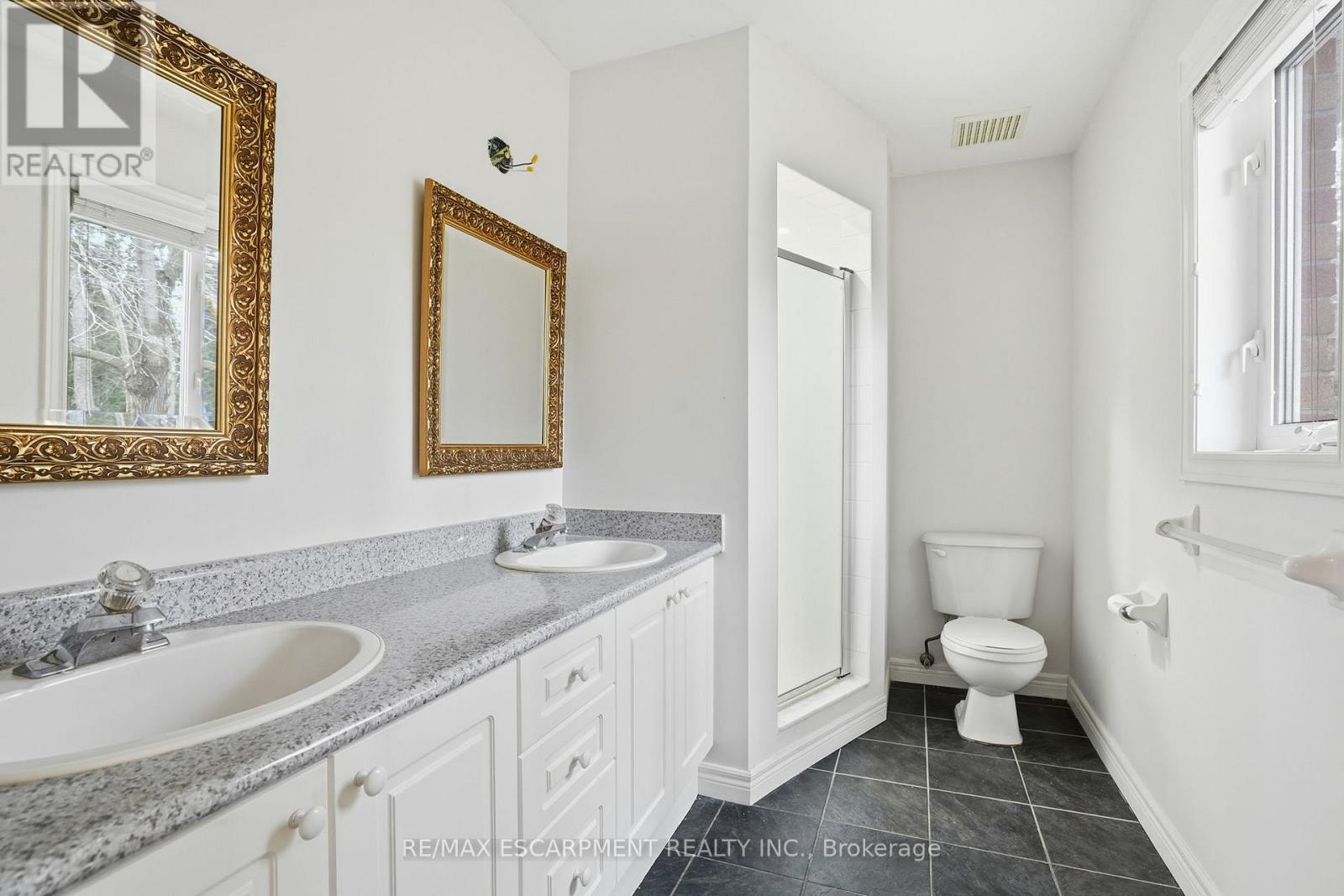 65 Jerseyville Road E, Hamilton, Ontario  L9G 1K2 - Photo 21 - X12930910