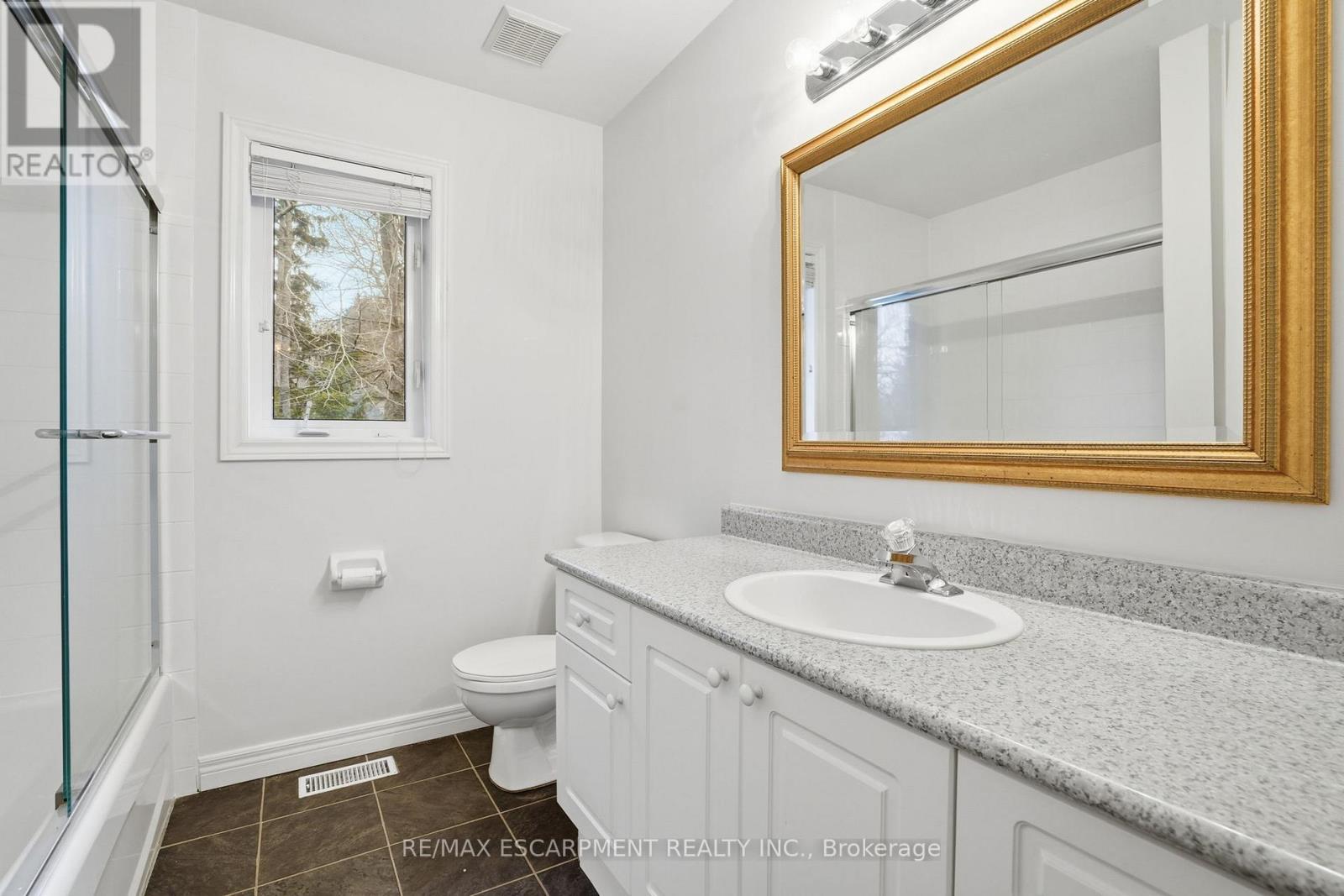 65 Jerseyville Road E, Hamilton, Ontario  L9G 1K2 - Photo 26 - X12930910