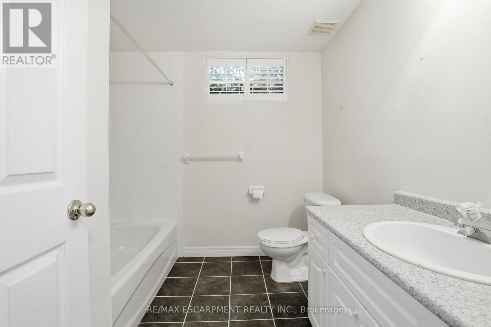 65 Jerseyville Road E, Hamilton, Ontario  L9G 1K2 - Photo 31 - X12930910