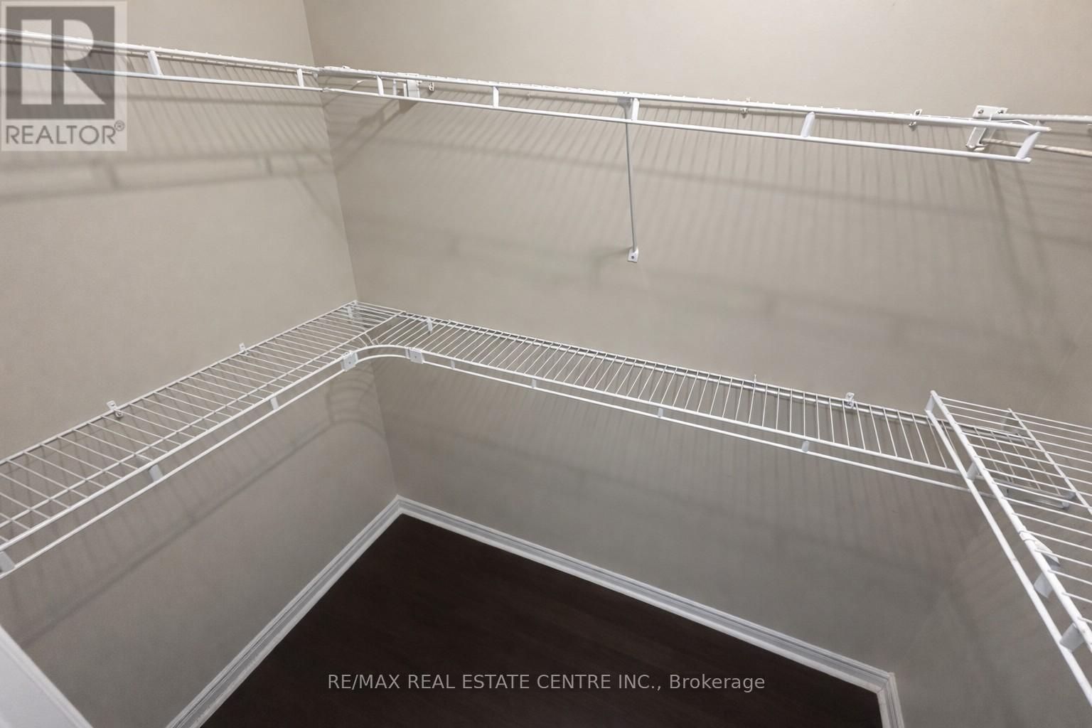 506 - 5 Ogilvie Street, Hamilton, Ontario  L9H 2S1 - Photo 11 - X12930926