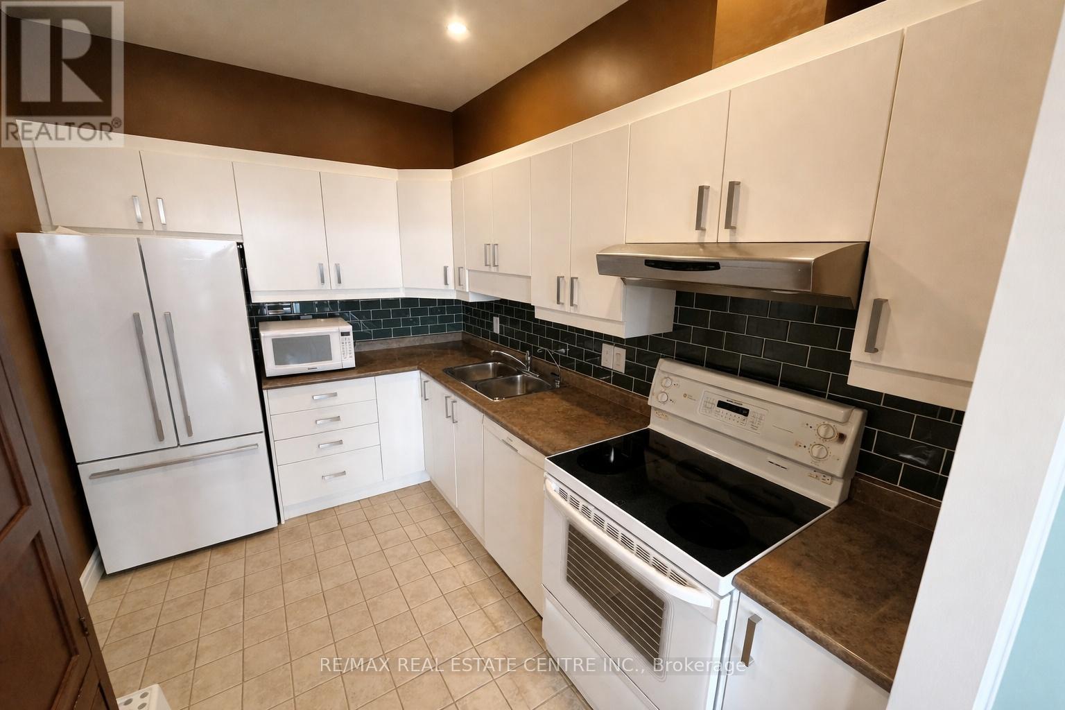 506 - 5 Ogilvie Street, Hamilton, Ontario  L9H 2S1 - Photo 5 - X12930926