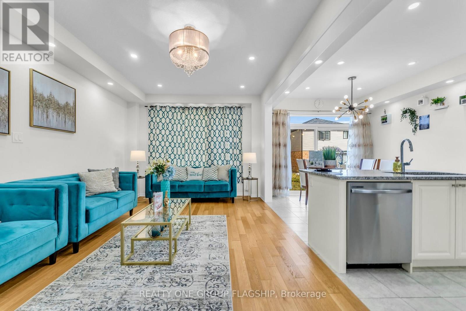 312 Bedrock Drive, Hamilton, Ontario  L8J 0M4 - Photo 13 - X12930936