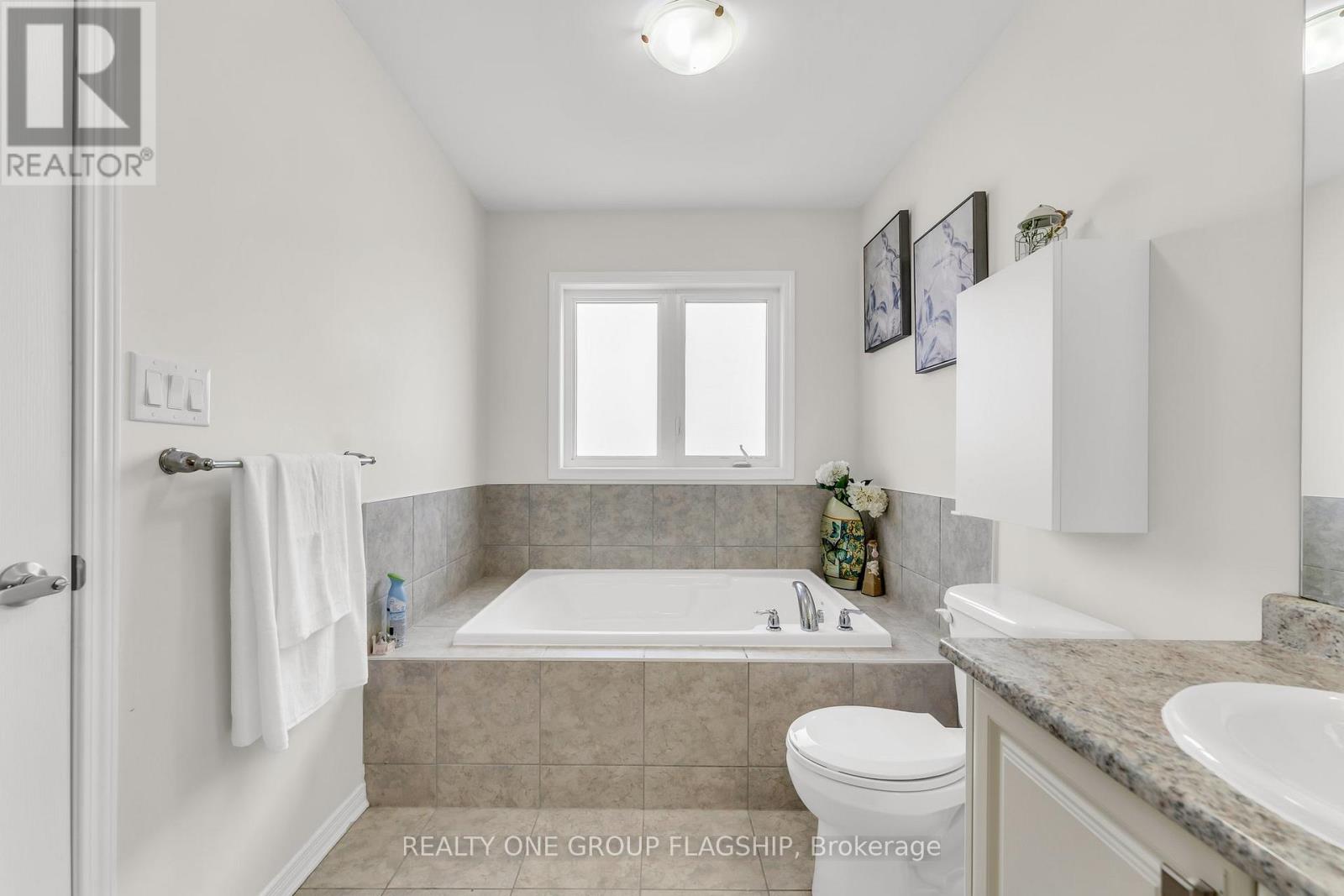 312 Bedrock Drive, Hamilton, Ontario  L8J 0M4 - Photo 26 - X12930936