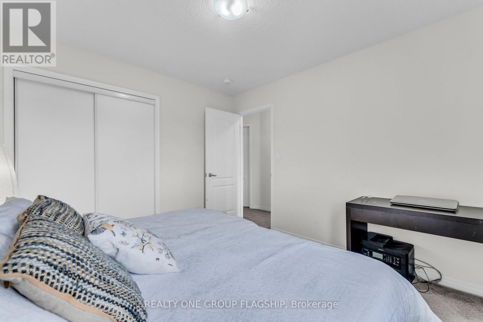 312 Bedrock Drive, Hamilton, Ontario  L8J 0M4 - Photo 30 - X12930936