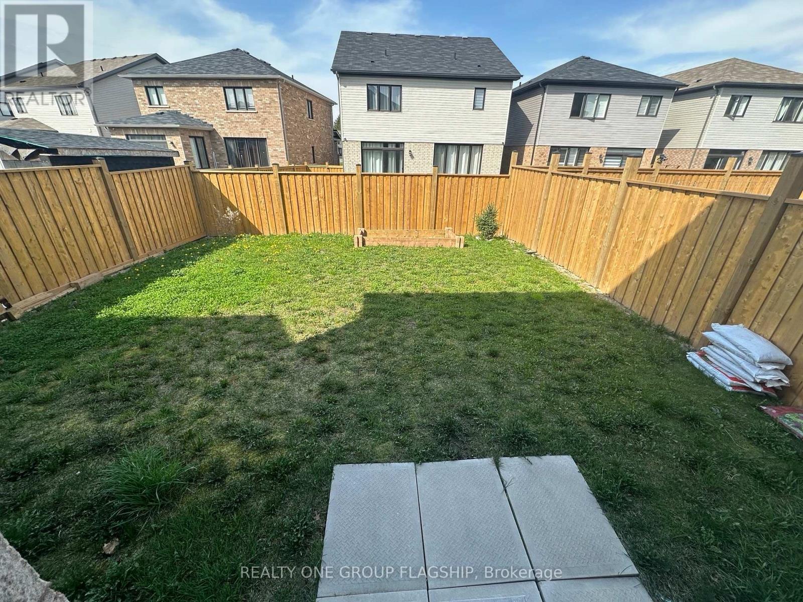 312 Bedrock Drive, Hamilton, Ontario  L8J 0M4 - Photo 42 - X12930936