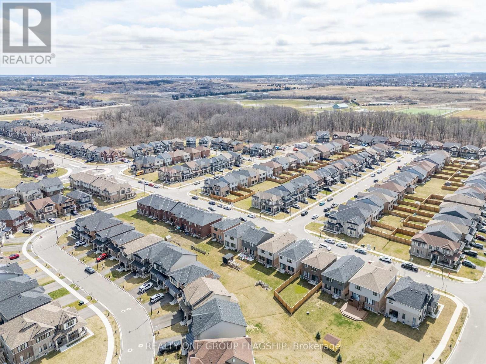 312 Bedrock Drive, Hamilton, Ontario  L8J 0M4 - Photo 45 - X12930936