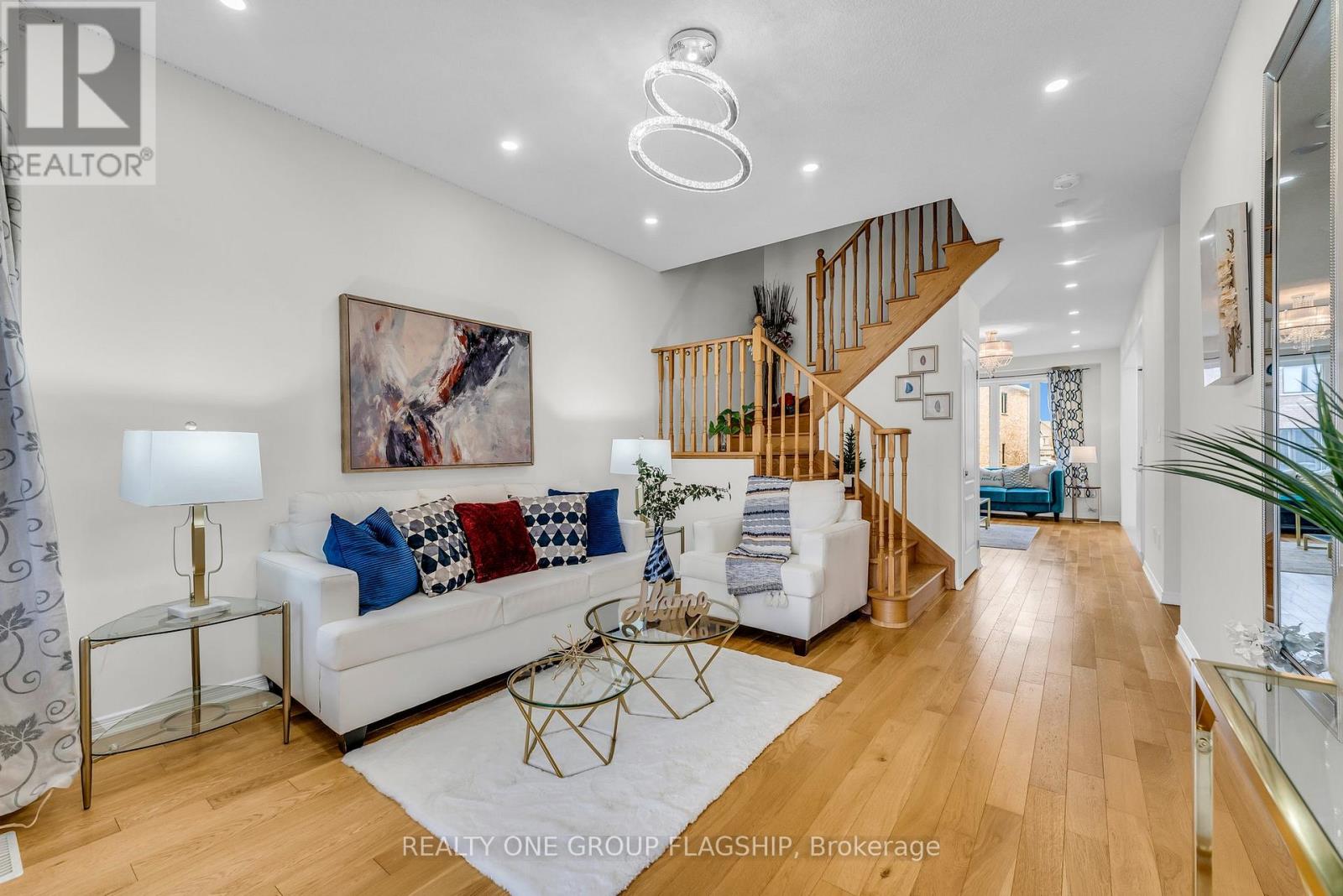 312 Bedrock Drive, Hamilton, Ontario  L8J 0M4 - Photo 6 - X12930936