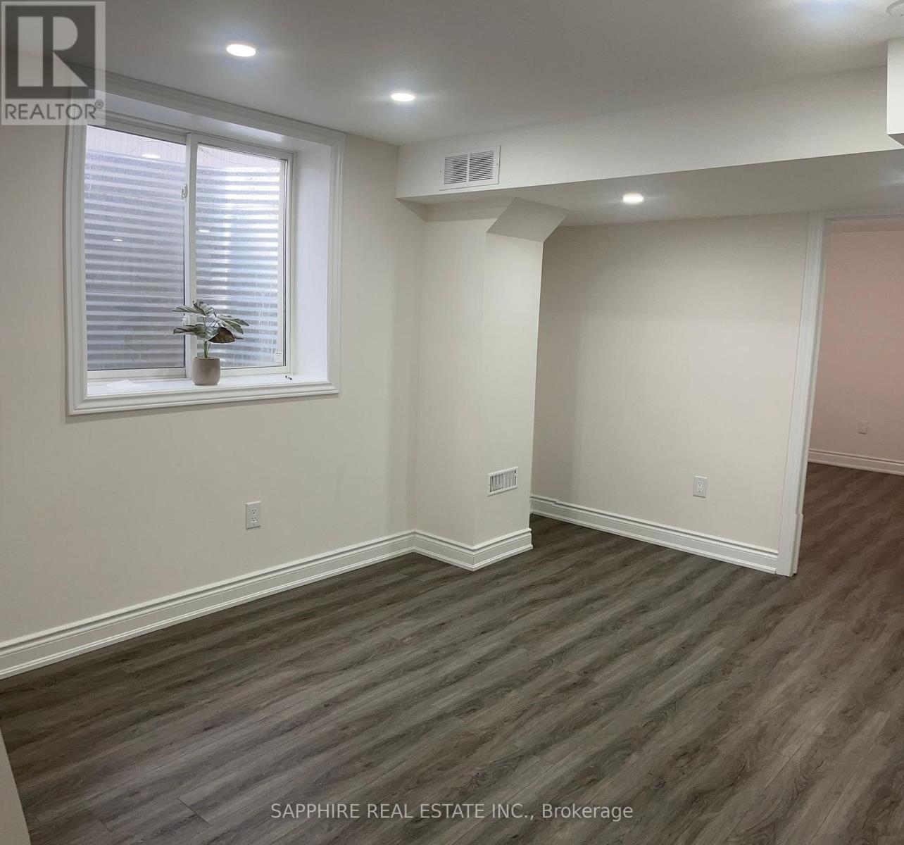 28 Barker (Basement) Parkway, Thorold, Ontario  L2B 1N7 - Photo 6 - X12930942