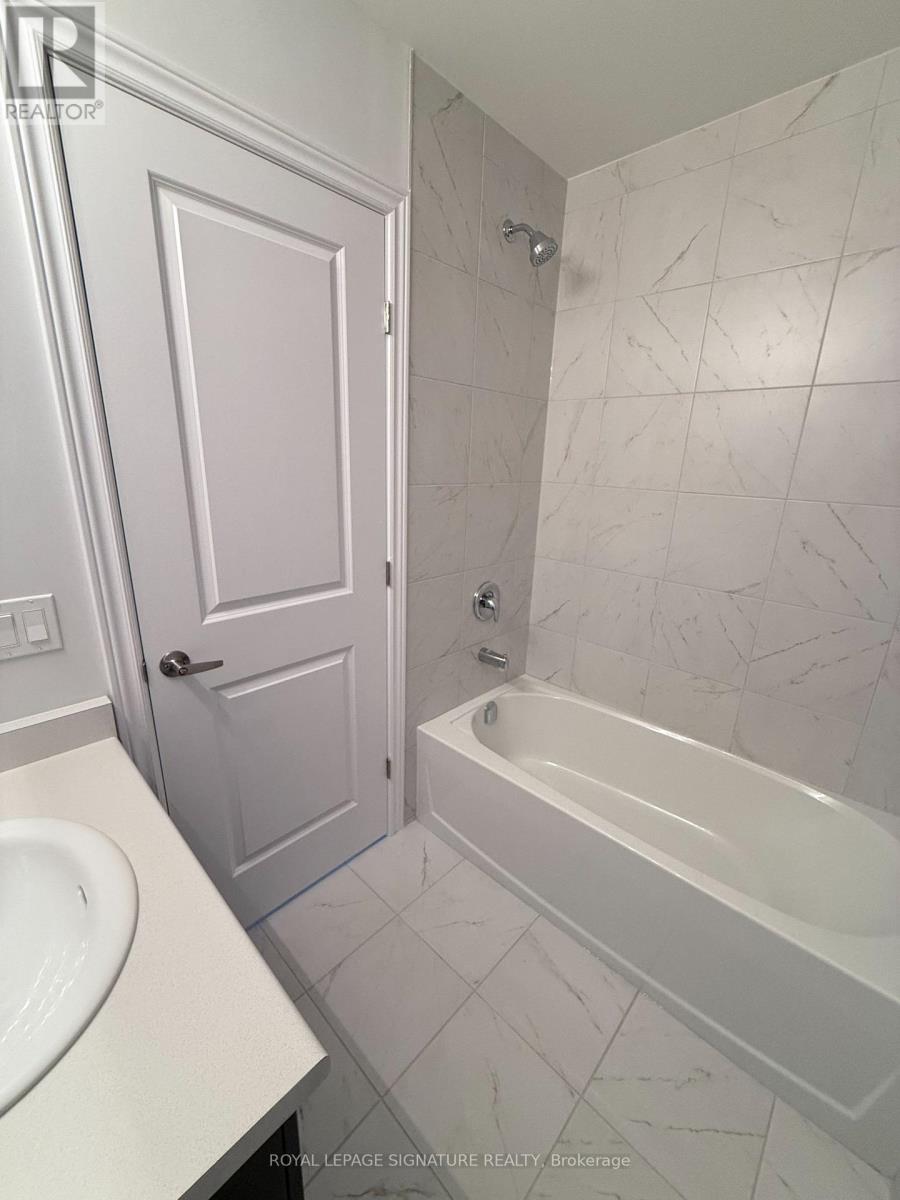 35 - 19 Picardy Drive, Hamilton, Ontario  L8J 0M7 - Photo 27 - X12930986