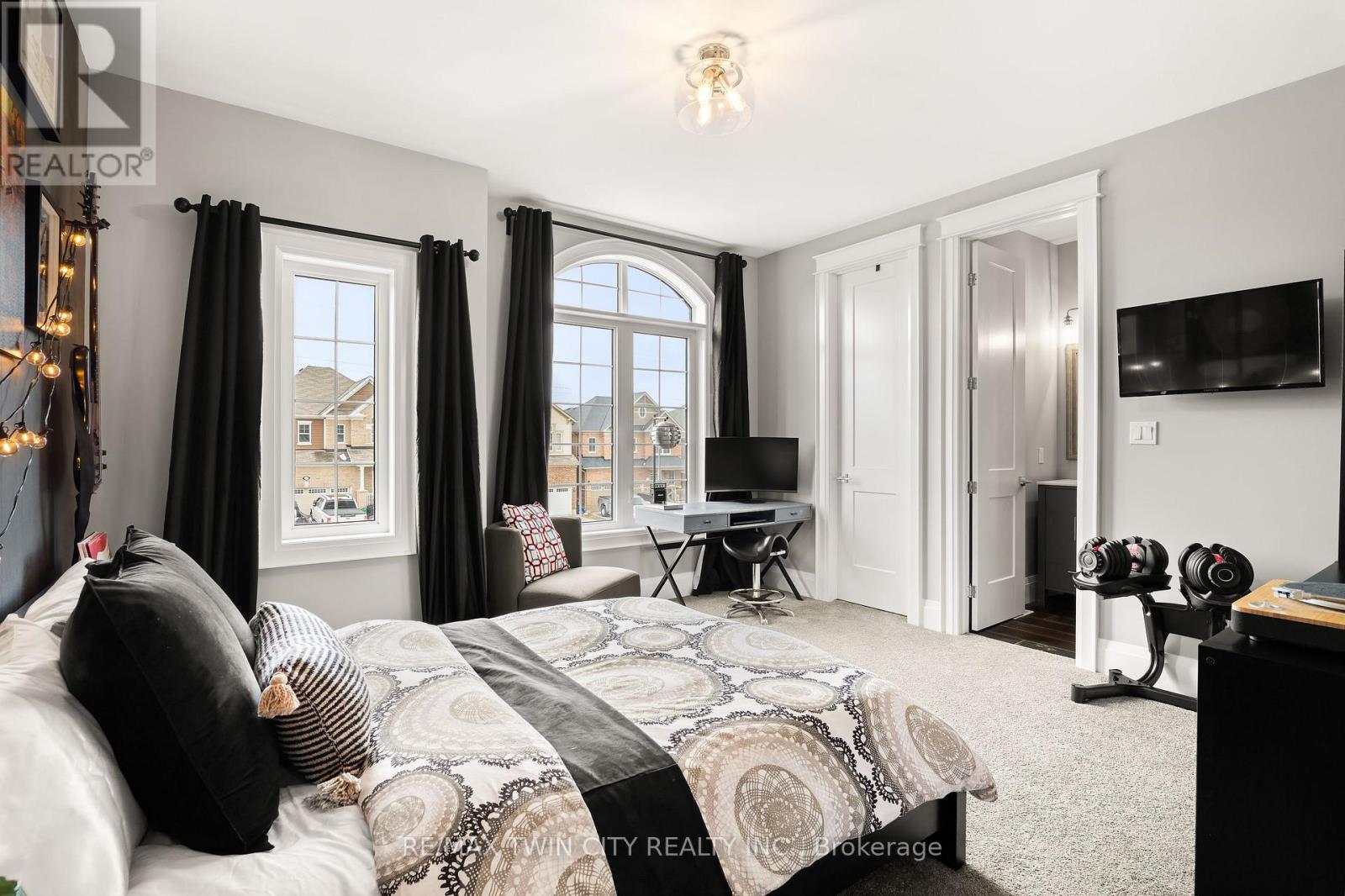 517 Blair Creek Drive, Kitchener, Ontario  N2P 0H5 - Photo 30 - X12930988