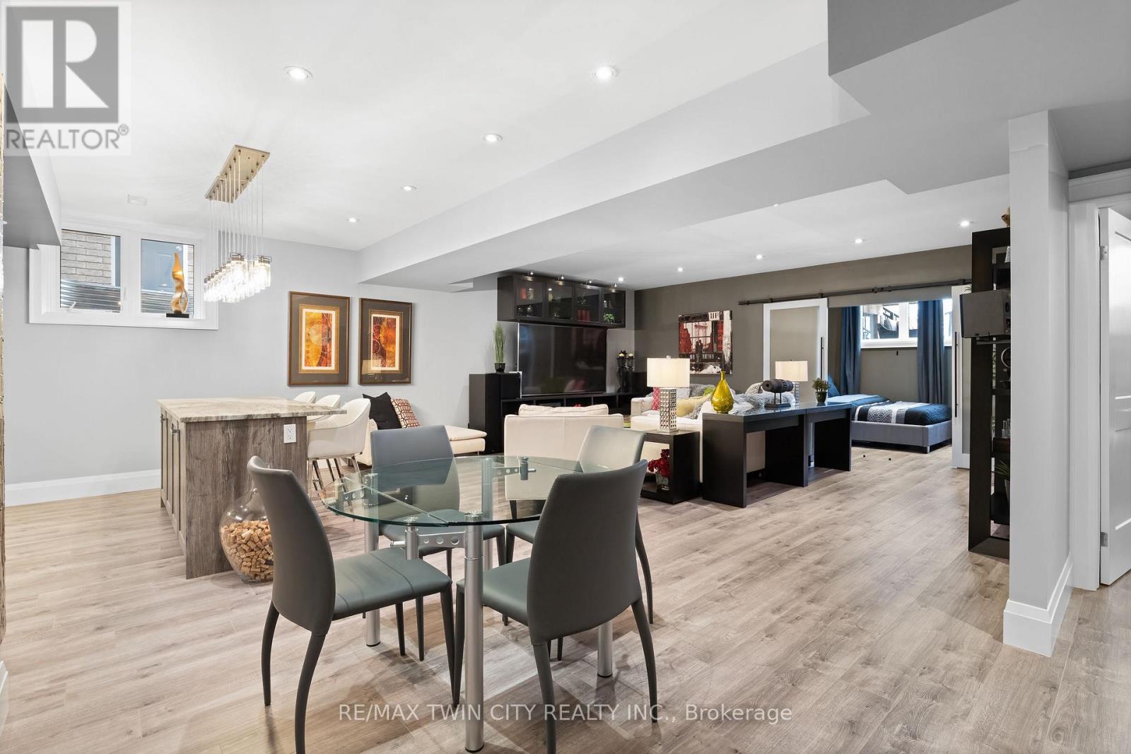 517 Blair Creek Drive, Kitchener, Ontario  N2P 0H5 - Photo 35 - X12930988