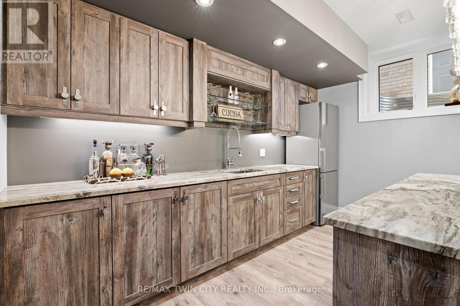 517 Blair Creek Drive, Kitchener, Ontario  N2P 0H5 - Photo 38 - X12930988