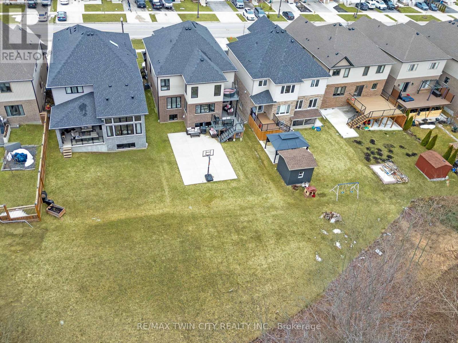 517 Blair Creek Drive, Kitchener, Ontario  N2P 0H5 - Photo 48 - X12930988