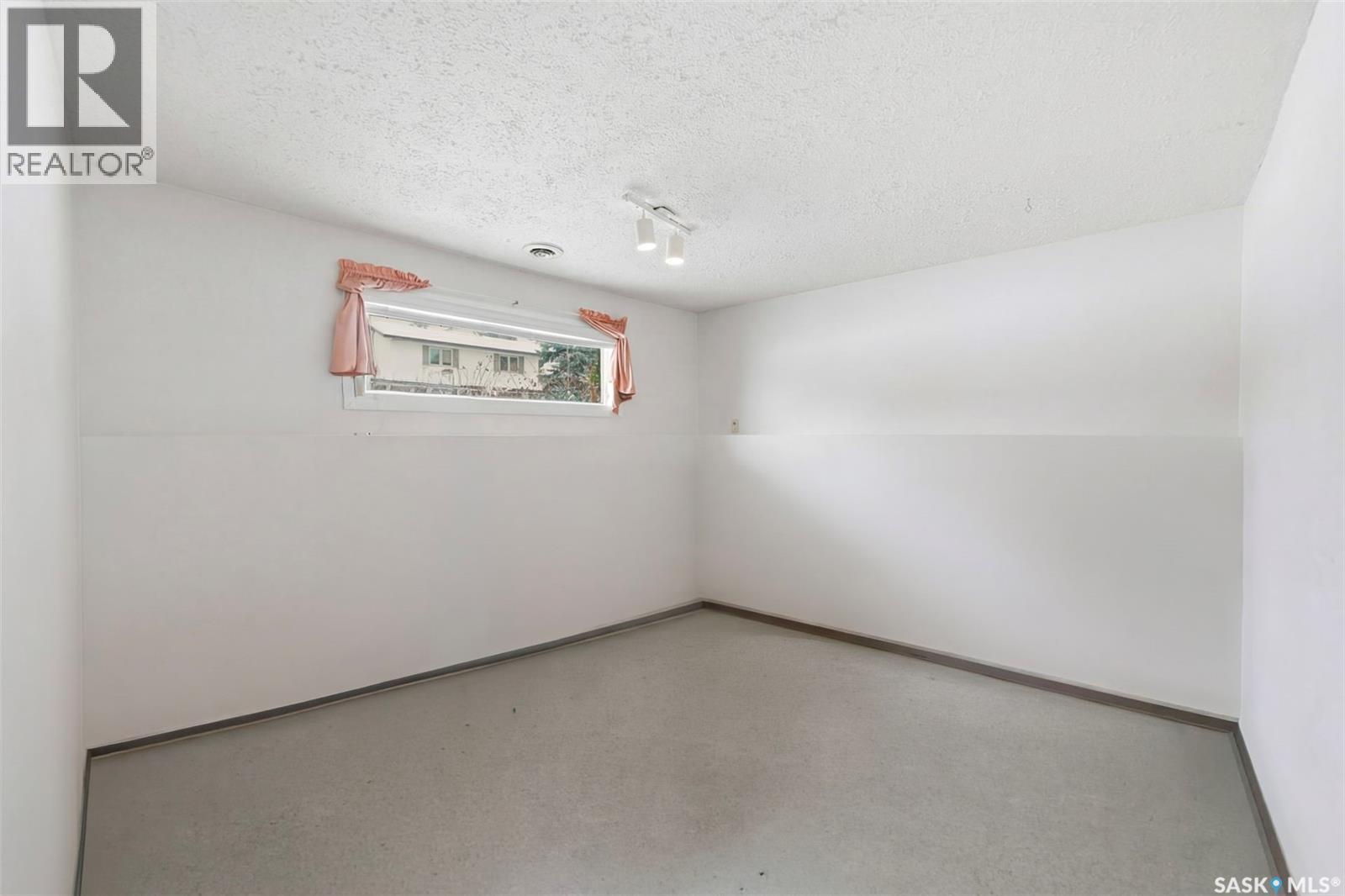 115 Cypress Court, Saskatoon, Saskatchewan  S7K 5C3 - Photo 17 - SK031470