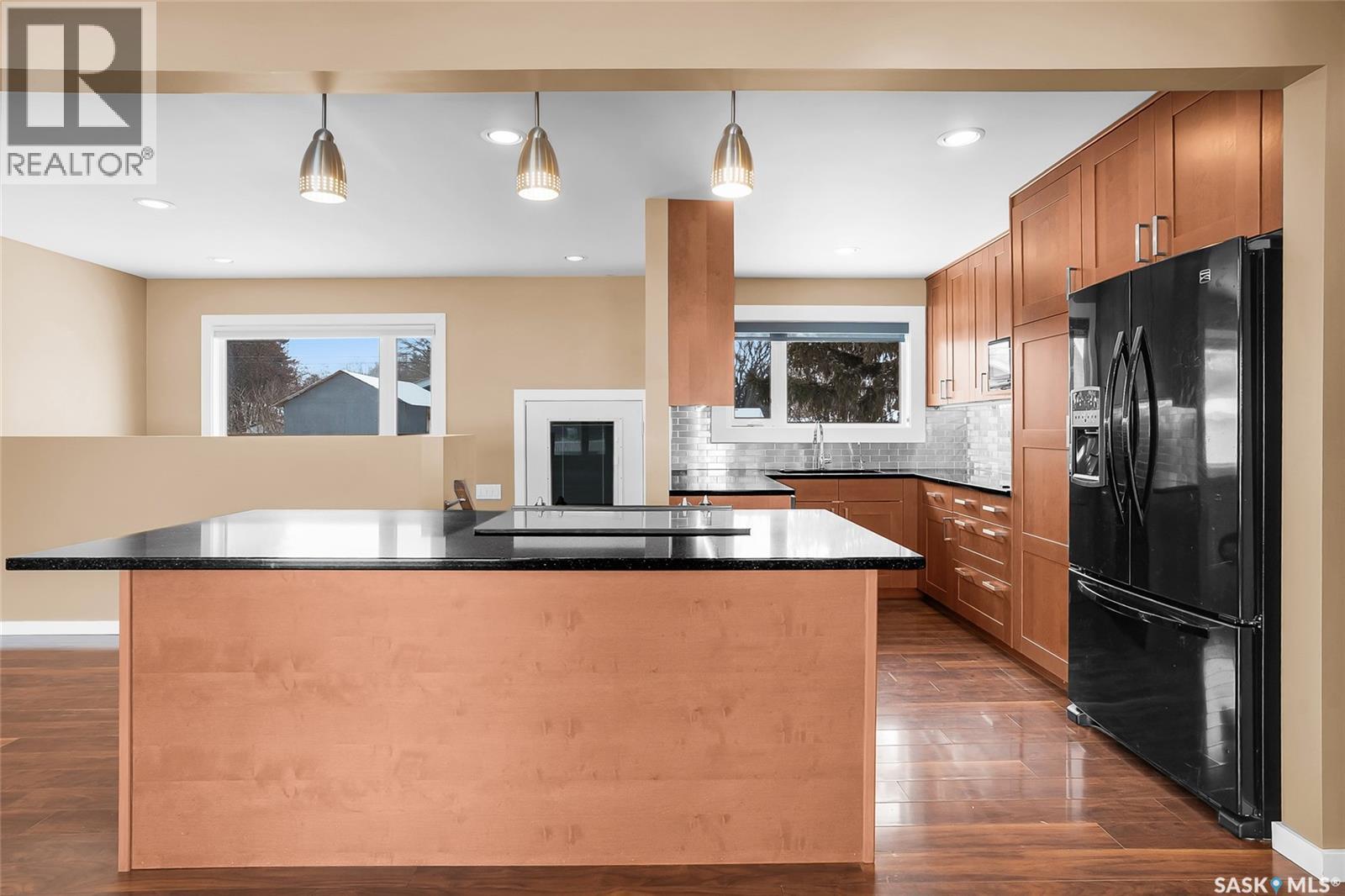 701 W Avenue N, Saskatoon, Saskatchewan  S7L 3H2 - Photo 4 - SK031403