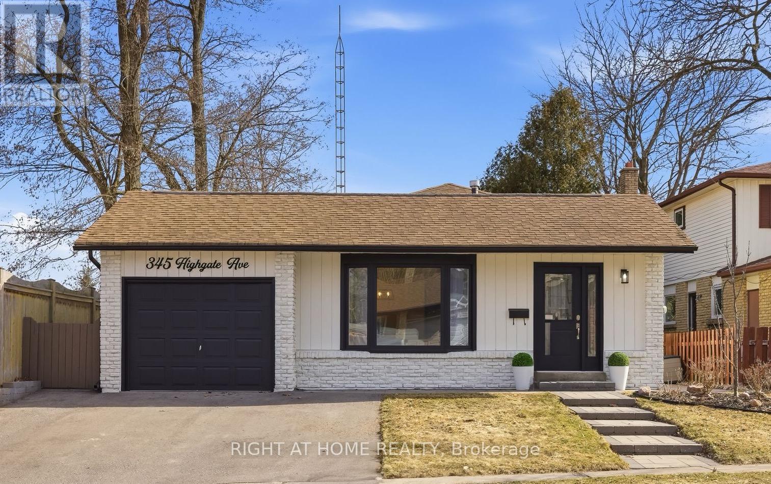 345 HIGHGATE AVENUE, Oshawa, Ontario