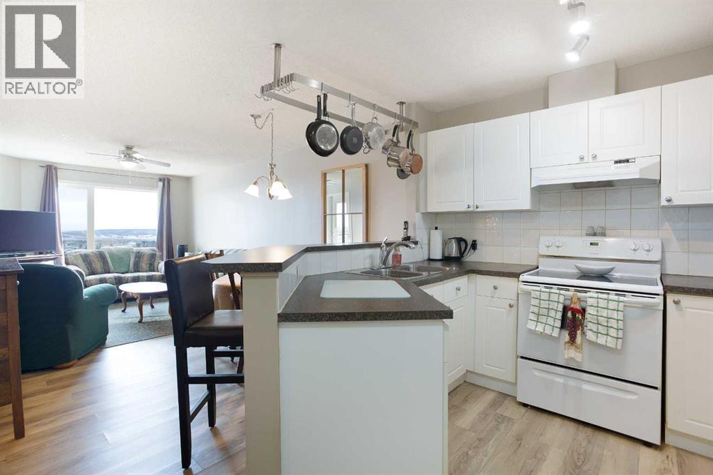 1205, 950 Arbour Lake Road Nw, Calgary, Alberta  T3G 5B3 - Photo 7 - A2292904