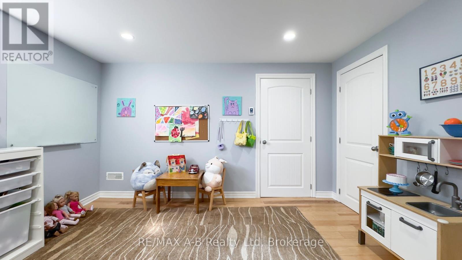 43 Widder Street W, St. Marys, Ontario  N4X 1A5 - Photo 27 - X12393273