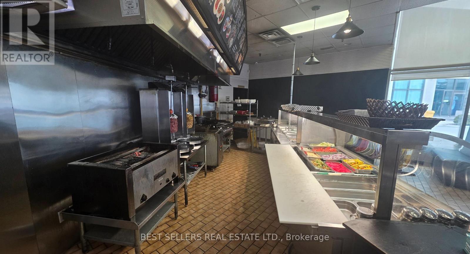 1 & 2 - 3200 Steeles Avenue W, Vaughan, Ontario  L4K 3B8 - Photo 17 - N12930626