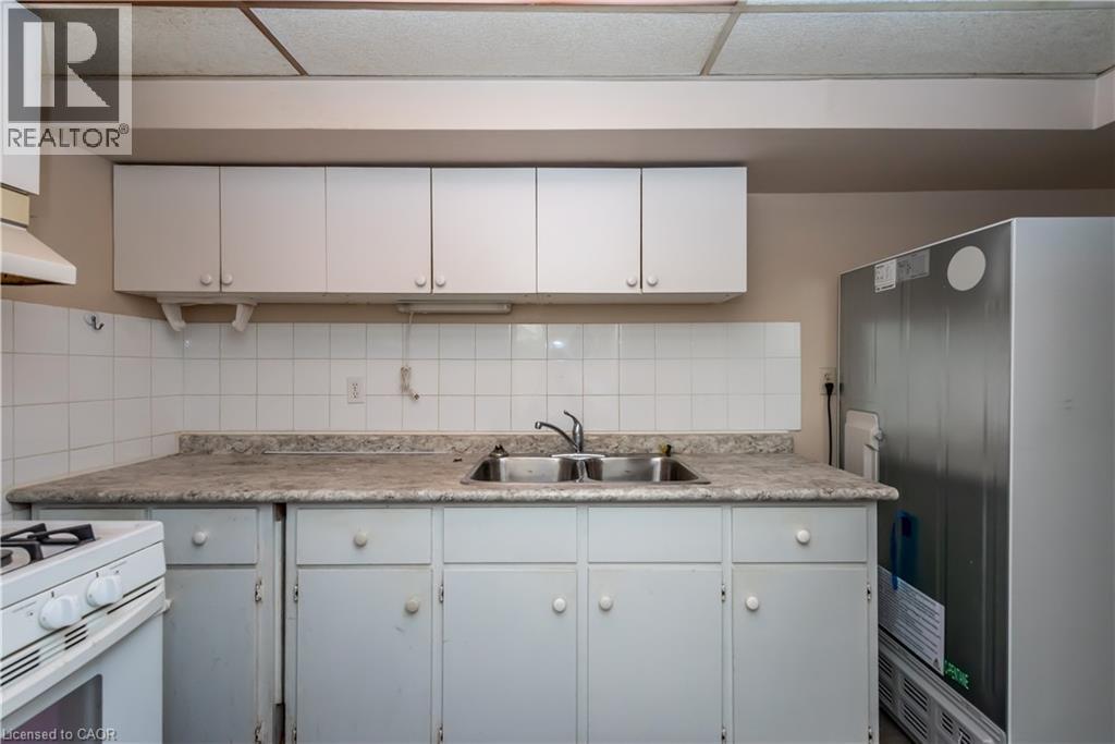 5 Carene Avenue Unit# Lower Suite, Hamilton, Ontario  L8K 3W3 - Photo 13 - 40815812