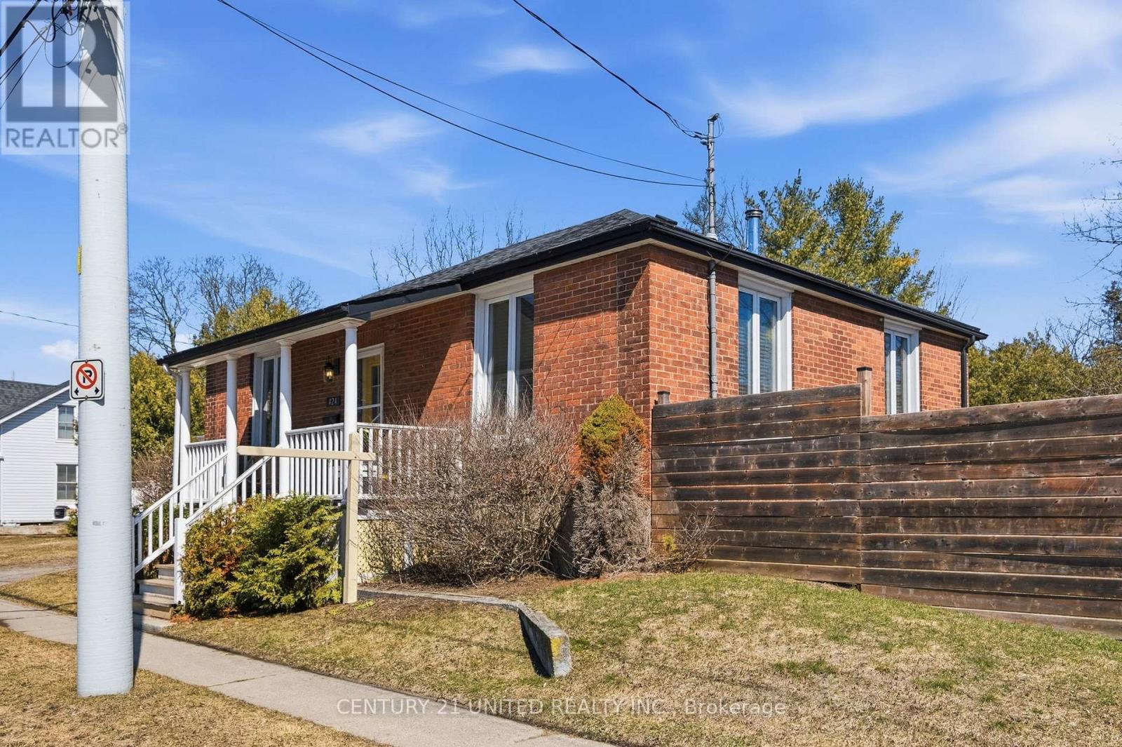 424 Victoria Street, Cobourg, Ontario  K9A 3G9 - Photo 4 - X12931036