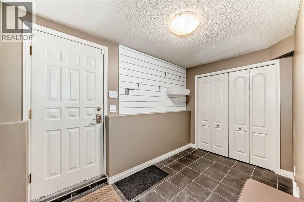 668 Scimitar Bay Nw, Calgary, Alberta  T3L 2B2 - Photo 39 - A2292576