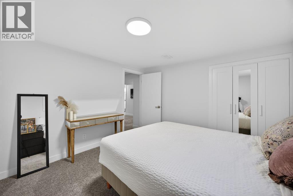 208 78 Avenue Se, Calgary, Alberta  T2H 1C4 - Photo 39 - A2296126